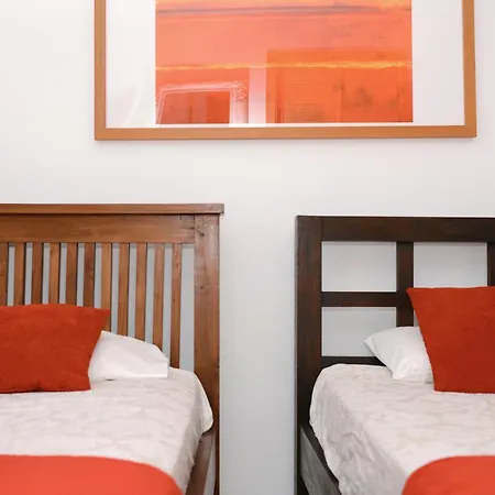 Beautiful 5 En-suite Bed With Private Pool 3* Αλμπουφέιρα