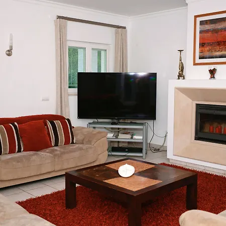 Ξενοδοχείο Beautiful 5 En-suite Bed With Private Pool 3*